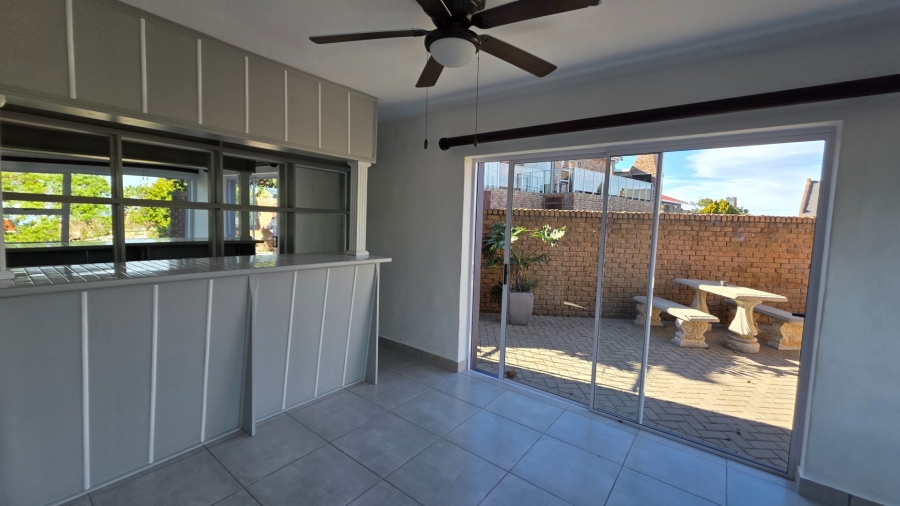 5 Bedroom Property for Sale in Dana Bay Western Cape